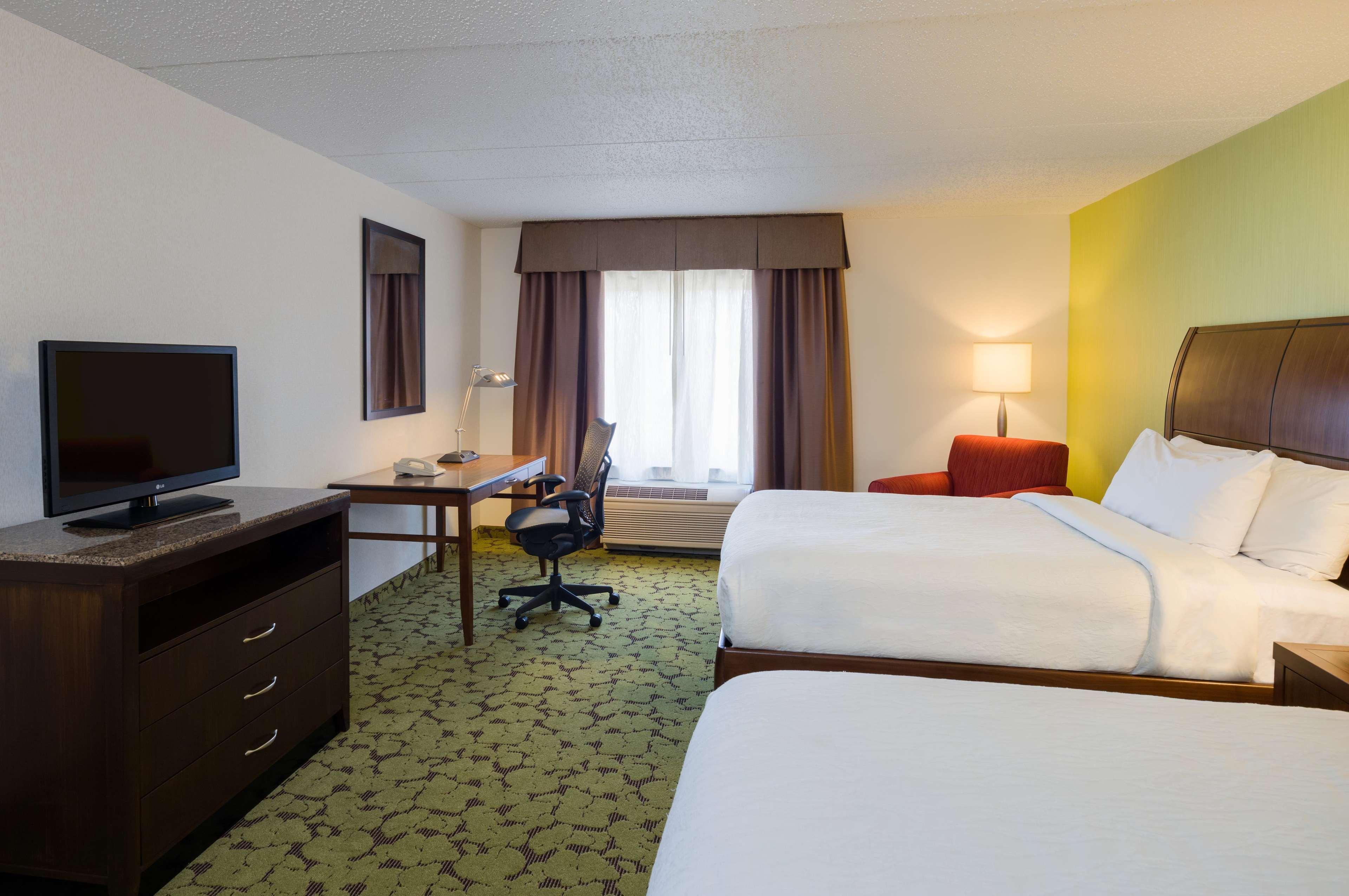 Hilton Garden Inn Edison/Raritan Center Exterior foto